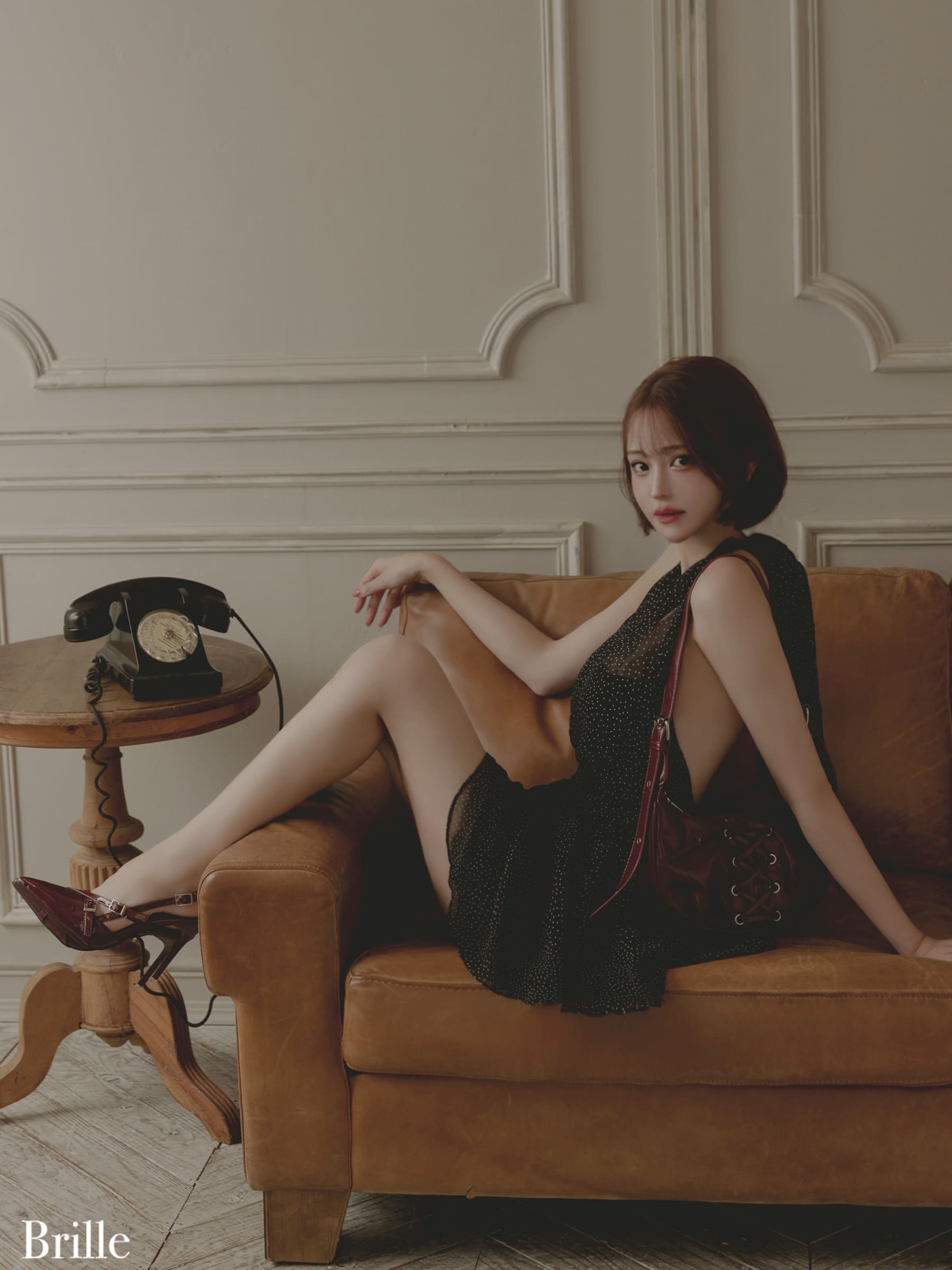 ドット柄 チュール ホルターネック バックオープン フレアミニドレス