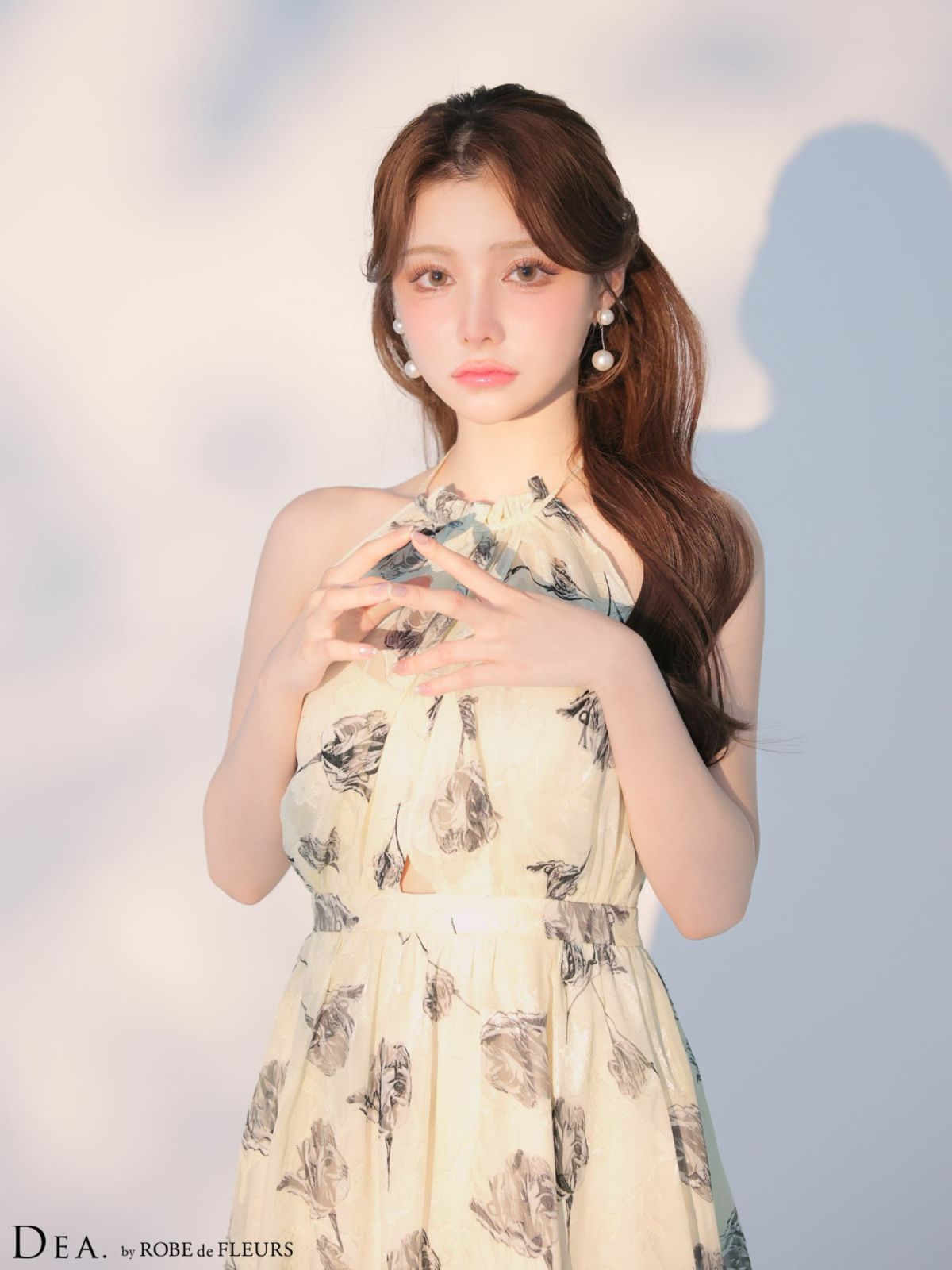 ホルターネック シフォン フラワージャガード シフォン バックオープン サテン 花柄 Aラインロングドレス