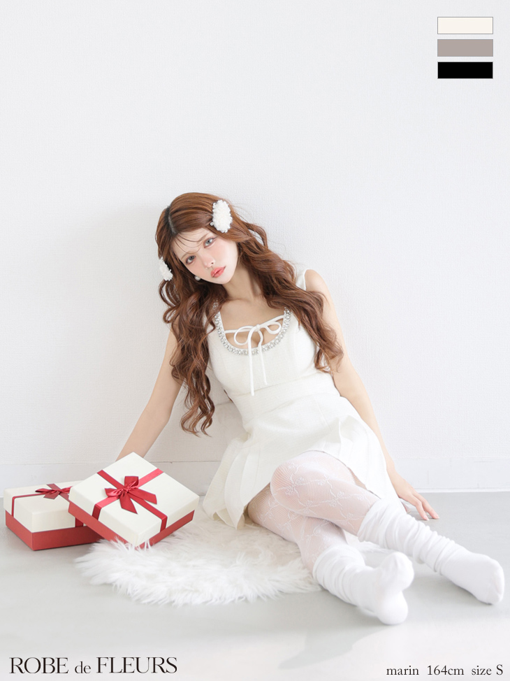 バストリボン プリーツスカート ノースリーブ ラメツイード ビジューライン フレアミニドレス