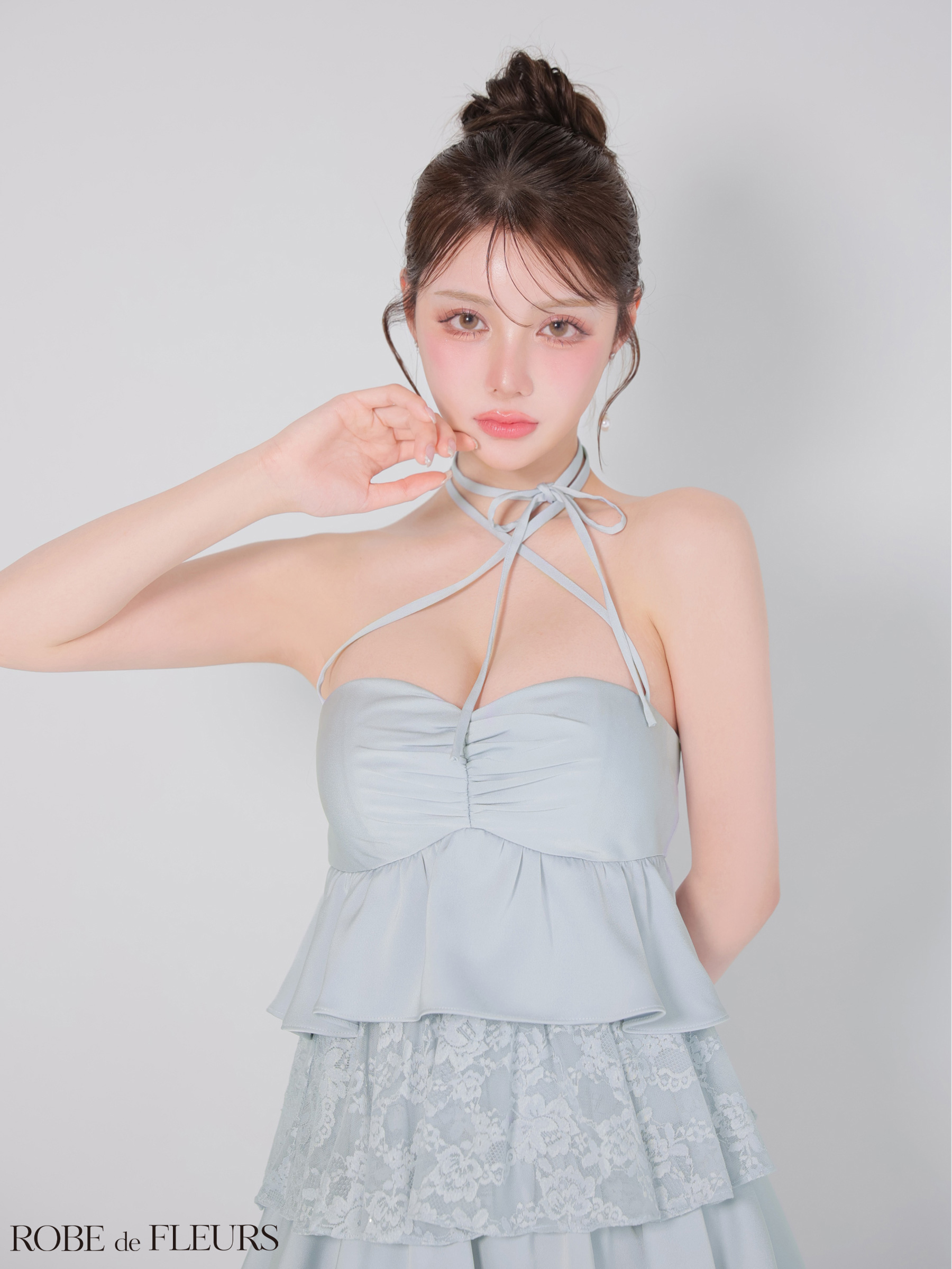 リボン スパンコール レース ティアードフリル ベア ホルターネック フレアミニドレス