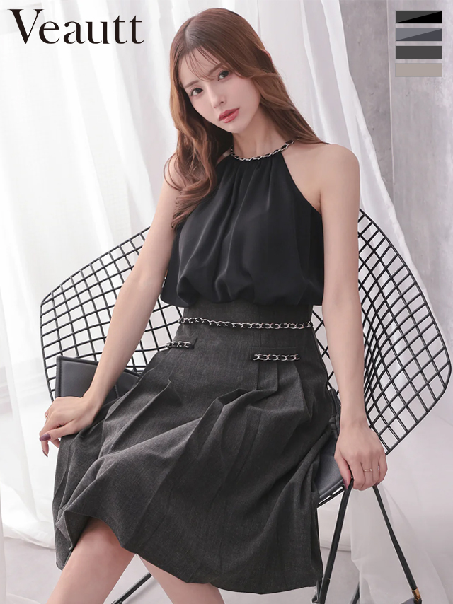 ホルターネック サテン バイカラー チェーン フレア 膝丈ドレス