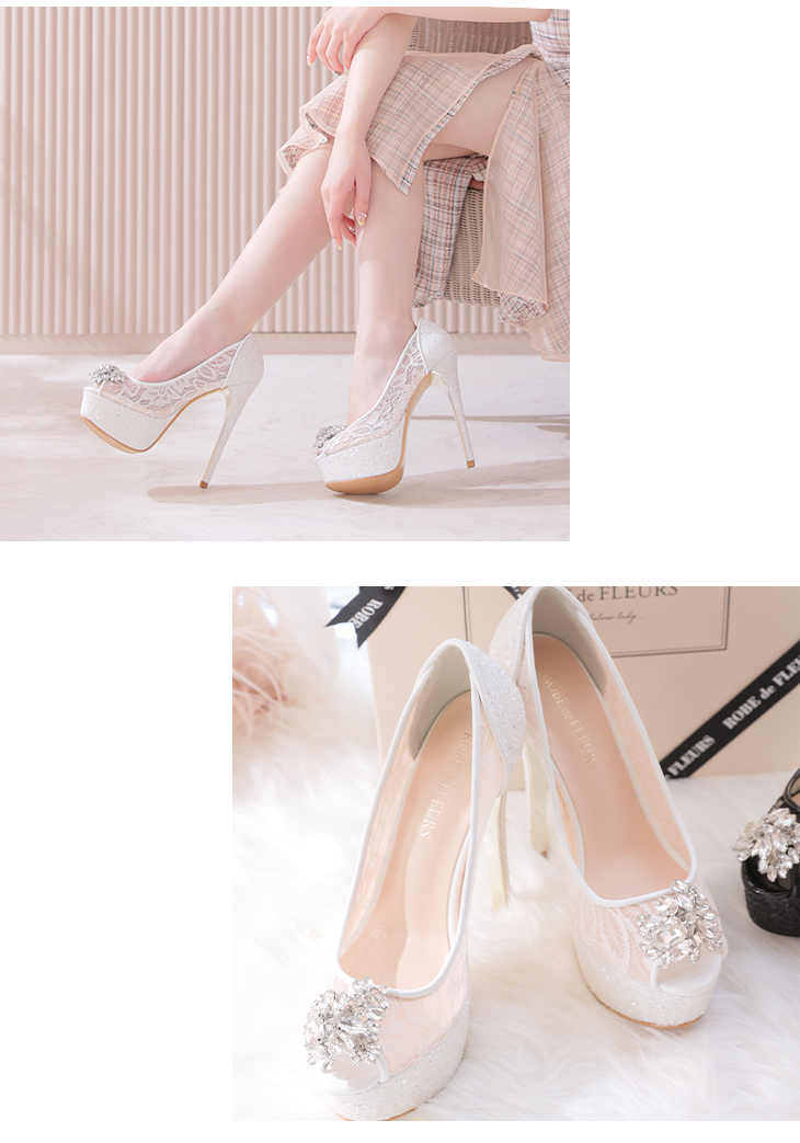 ビジュークリップ付き 総レース グリッター オープントゥパンプス