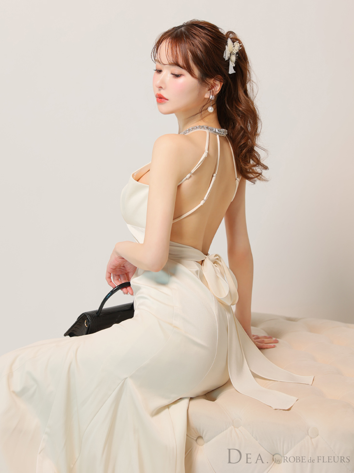 ホルターネック ビジュー バックオープン サテン エレガント Aラインロングドレス